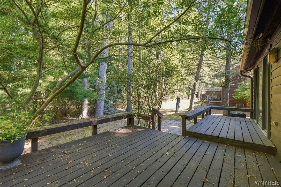 130 Breezewood, Amherst, New York 14051, Amherst, New York 14051, 3 Bedroom Bedrooms, 5 Room Rooms,2 BathroomBathrooms,Residential,For Sale,130 Breezewood, Amherst, New York 14051,0,B1714448