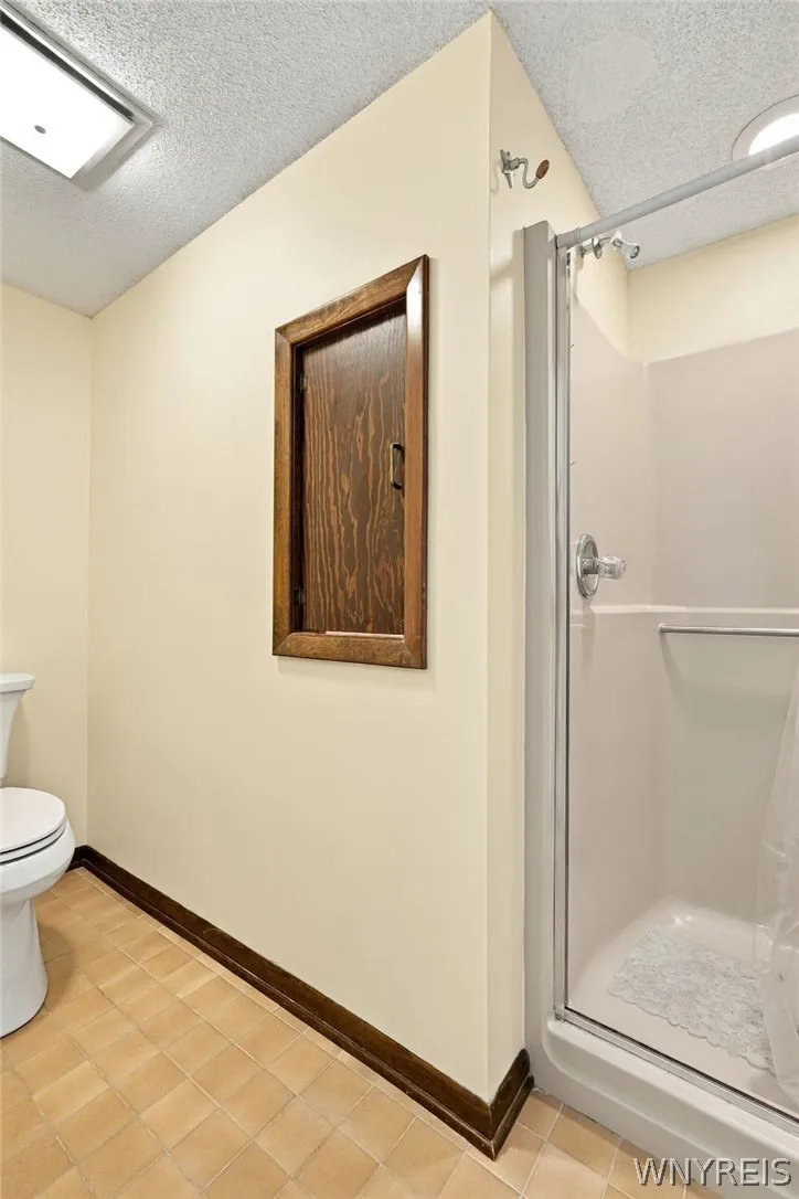 130 Breezewood, Amherst, New York 14051, Amherst, New York 14051, 3 Bedroom Bedrooms, 5 Room Rooms,2 BathroomBathrooms,Residential,For Sale,130 Breezewood, Amherst, New York 14051,0,B1714448