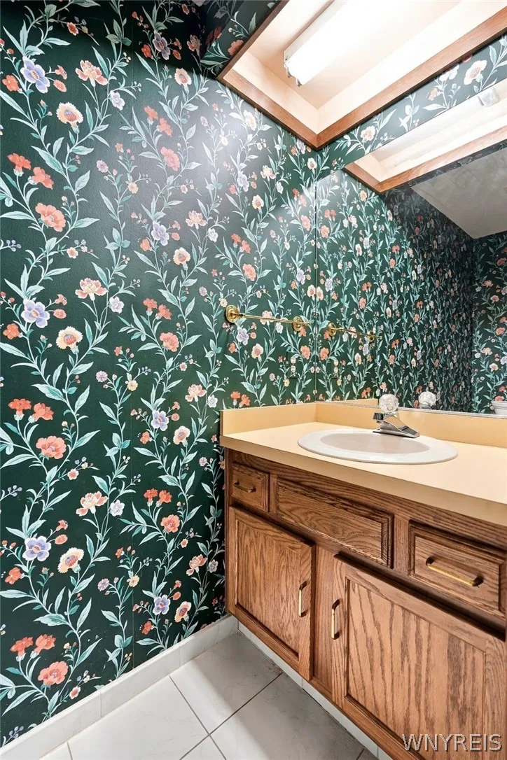 130 Breezewood, Amherst, New York 14051, Amherst, New York 14051, 3 Bedroom Bedrooms, 5 Room Rooms,2 BathroomBathrooms,Residential,For Sale,130 Breezewood, Amherst, New York 14051,0,B1714448