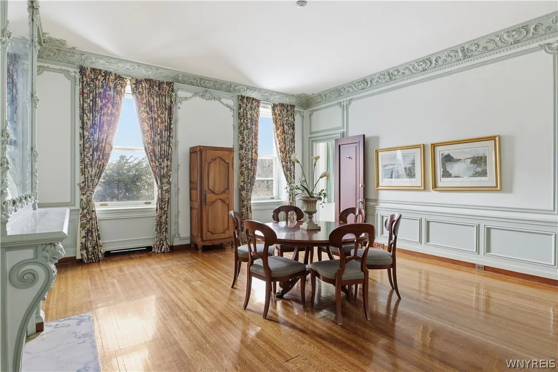 672 Delaware Avenue, Buffalo, New York 14209, Buffalo, New York 14209, ,Commercial Sale,For Sale,672 Delaware Avenue, Buffalo, New York 14209,0,B1719577