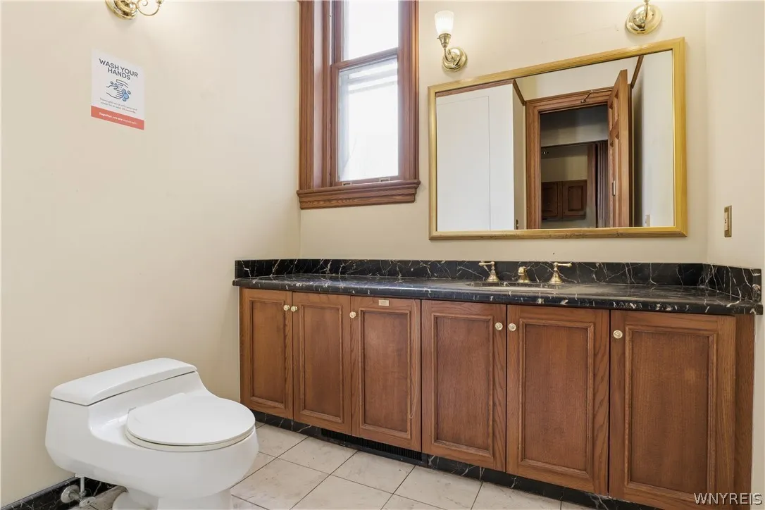 672 Delaware Avenue, Buffalo, New York 14209, Buffalo, New York 14209, ,Commercial Sale,For Sale,672 Delaware Avenue, Buffalo, New York 14209,0,B1719577