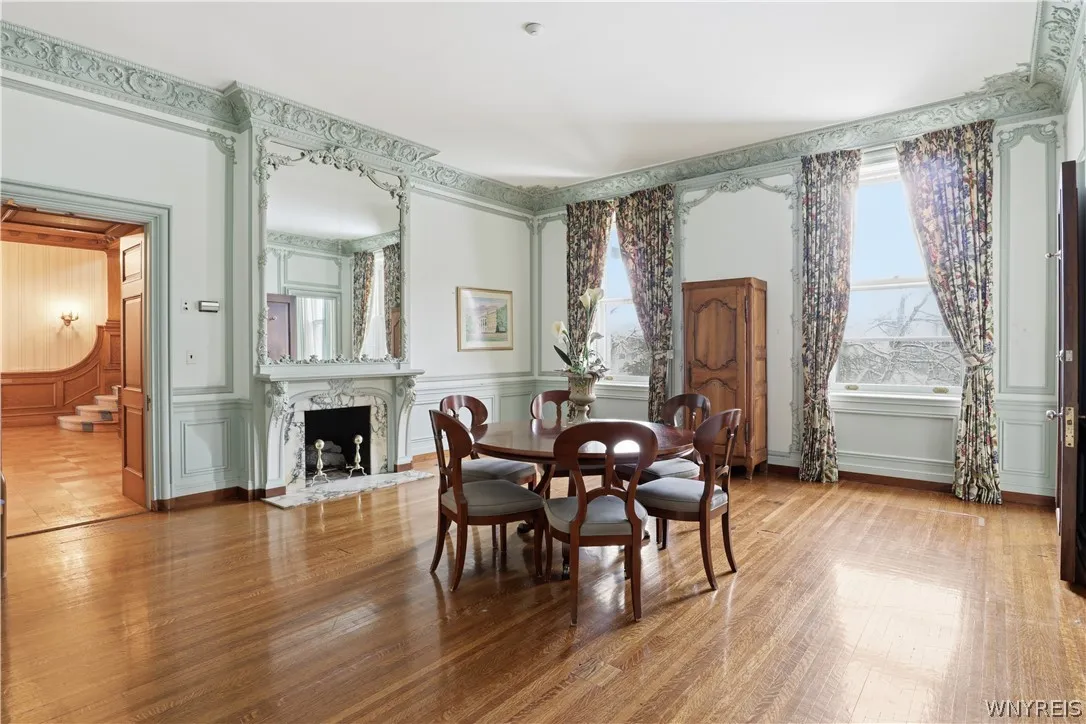 672 Delaware Avenue, Buffalo, New York 14209, Buffalo, New York 14209, ,Commercial Sale,For Sale,672 Delaware Avenue, Buffalo, New York 14209,0,B1719577