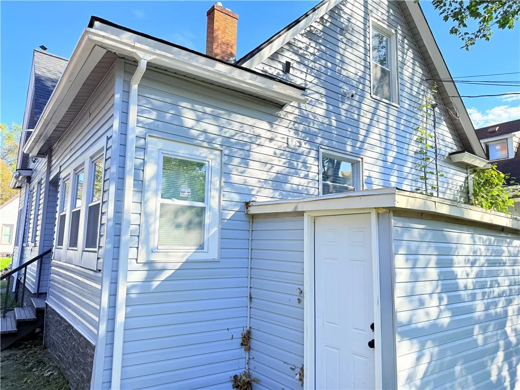 371 Hague Street, Rochester, New York 14611, Rochester, New York 14611, 3 Bedroom Bedrooms, 7 Room Rooms,1 BathroomBathrooms,Residential,For Sale,371 Hague Street, Rochester, New York 14611,0,R1719756