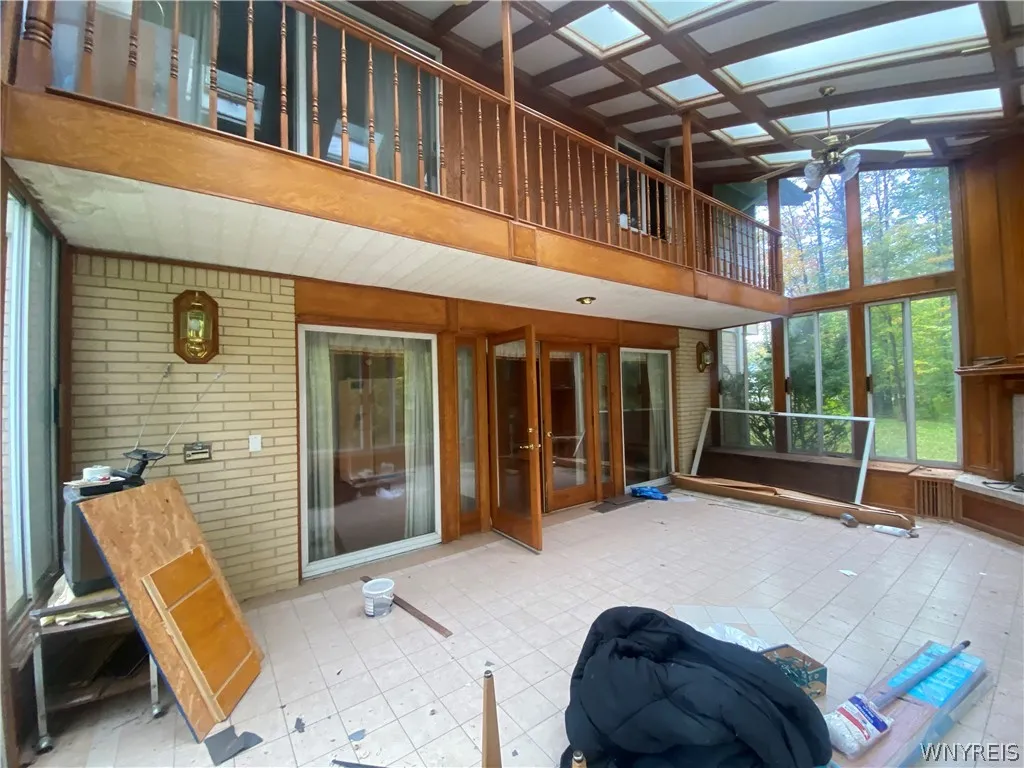 6768 Southwestern Boulevard, Hamburg, New York 140, Hamburg, New York 14085, 3 Bedroom Bedrooms, 6 Room Rooms,2 BathroomBathrooms,Residential,For Sale,6768 Southwestern Boulevard, Hamburg, New York 140,0,B1719544