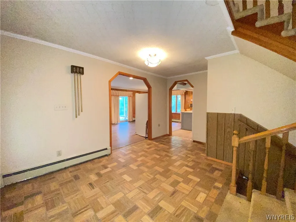6768 Southwestern Boulevard, Hamburg, New York 140, Hamburg, New York 14085, 3 Bedroom Bedrooms, 6 Room Rooms,2 BathroomBathrooms,Residential,For Sale,6768 Southwestern Boulevard, Hamburg, New York 140,0,B1719544