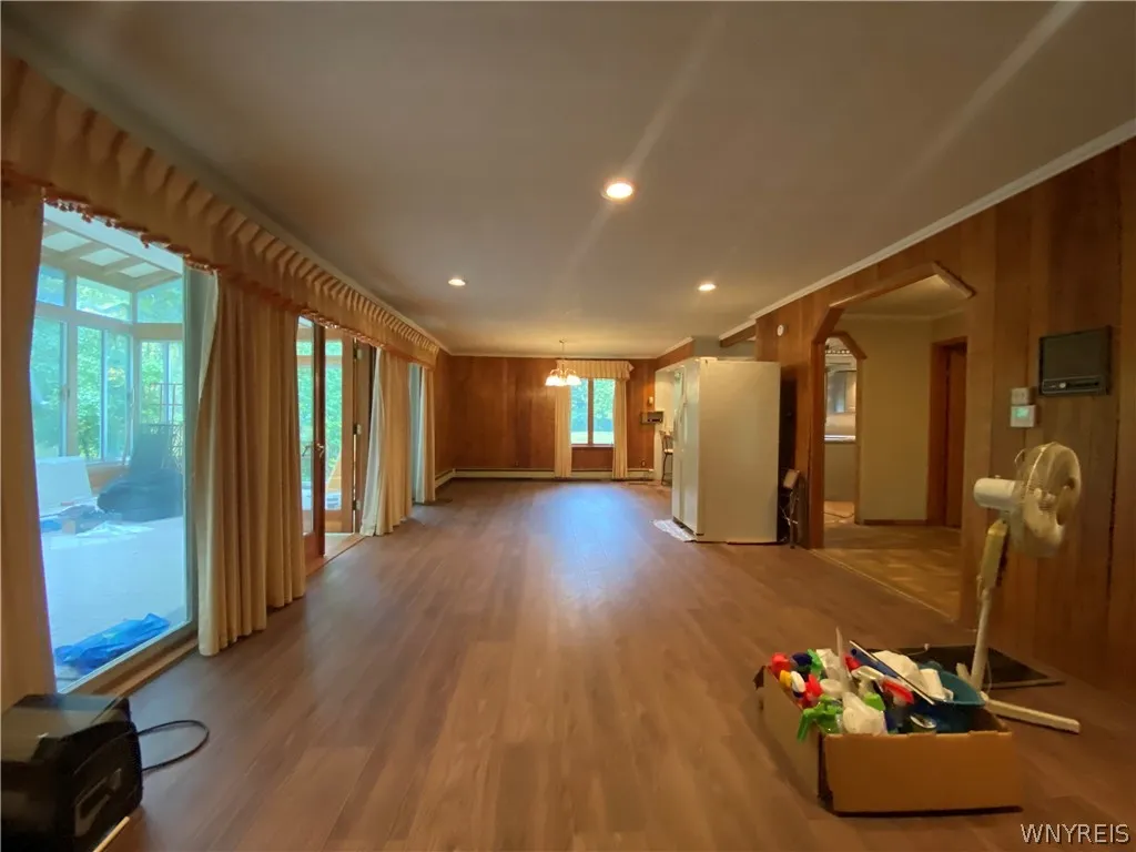 6768 Southwestern Boulevard, Hamburg, New York 140, Hamburg, New York 14085, 3 Bedroom Bedrooms, 6 Room Rooms,2 BathroomBathrooms,Residential,For Sale,6768 Southwestern Boulevard, Hamburg, New York 140,0,B1719544