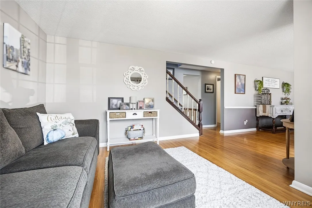 141 North Ellwood Avenue, Tonawanda, New York 1422, Tonawanda, New York 14223, 4 Bedroom Bedrooms, 8 Room Rooms,2 BathroomBathrooms,Residential,For Sale,141 North Ellwood Avenue, Tonawanda, New York 1422,0,B1719140