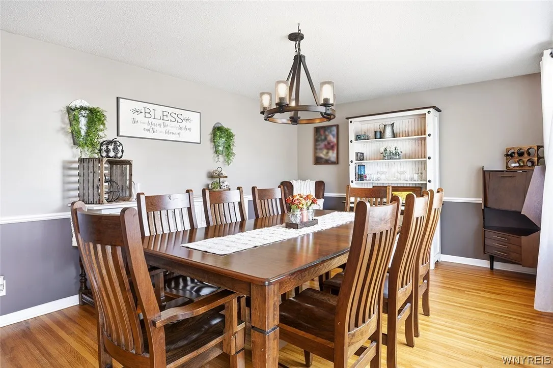 141 North Ellwood Avenue, Tonawanda, New York 1422, Tonawanda, New York 14223, 4 Bedroom Bedrooms, 8 Room Rooms,2 BathroomBathrooms,Residential,For Sale,141 North Ellwood Avenue, Tonawanda, New York 1422,0,B1719140