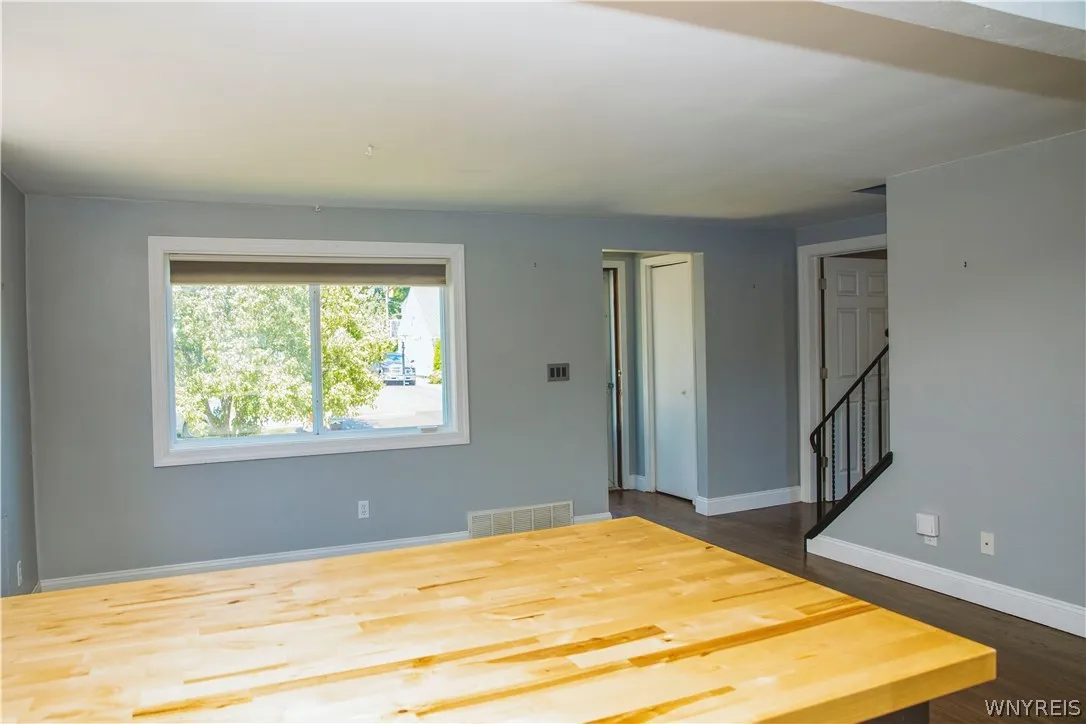 3021 Kirschner Parkway, Hamburg, New York 14075, Hamburg, New York 14075, 3 Bedroom Bedrooms, 7 Room Rooms,1 BathroomBathrooms,Residential,For Sale,3021 Kirschner Parkway, Hamburg, New York 14075,0,B1719532