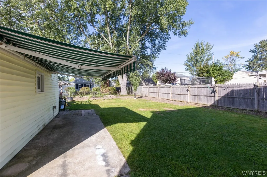 514 Windermere Boulevard, Amherst, New York 14226, Amherst, New York 14226, 4 Bedroom Bedrooms, 7 Room Rooms,2 BathroomBathrooms,Residential,For Sale,514 Windermere Boulevard, Amherst, New York 14226,0,B1719452