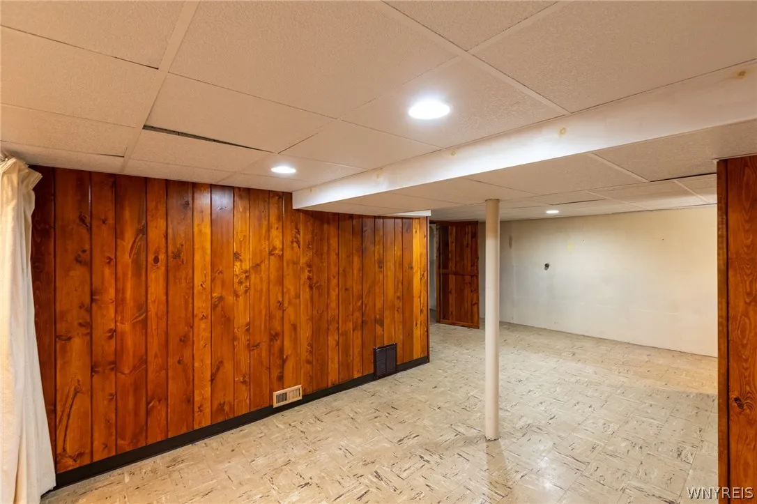 514 Windermere Boulevard, Amherst, New York 14226, Amherst, New York 14226, 4 Bedroom Bedrooms, 7 Room Rooms,2 BathroomBathrooms,Residential,For Sale,514 Windermere Boulevard, Amherst, New York 14226,0,B1719452
