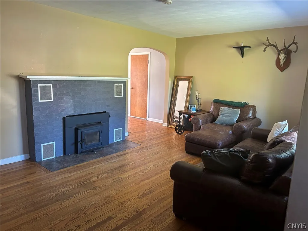 2703 West Genesee Street, Geddes, New York 13219, Geddes, New York 13219, 3 Bedroom Bedrooms, 6 Room Rooms,1 BathroomBathrooms,Residential,For Sale,2703 West Genesee Street, Geddes, New York 13219,0,S1719911