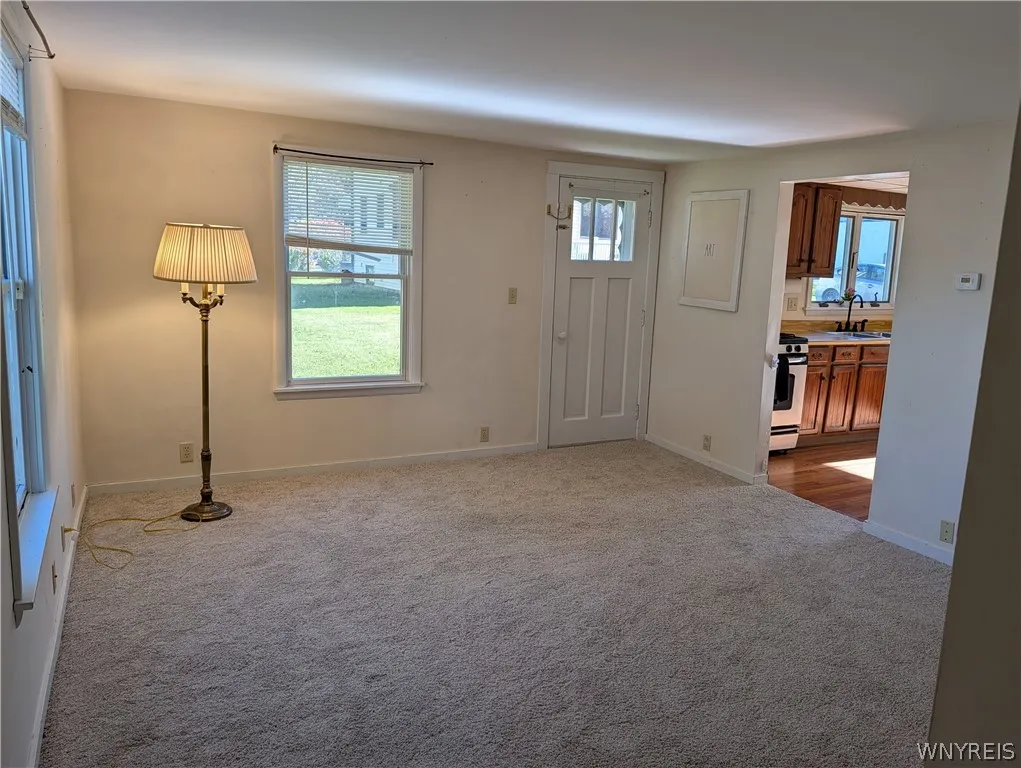 4500 Camp Road, Hamburg, New York 14075, Hamburg, New York 14075, 5 Bedroom Bedrooms, ,2 BathroomBathrooms,Residential,For Sale,4500 Camp Road, Hamburg, New York 14075,0,B1720048
