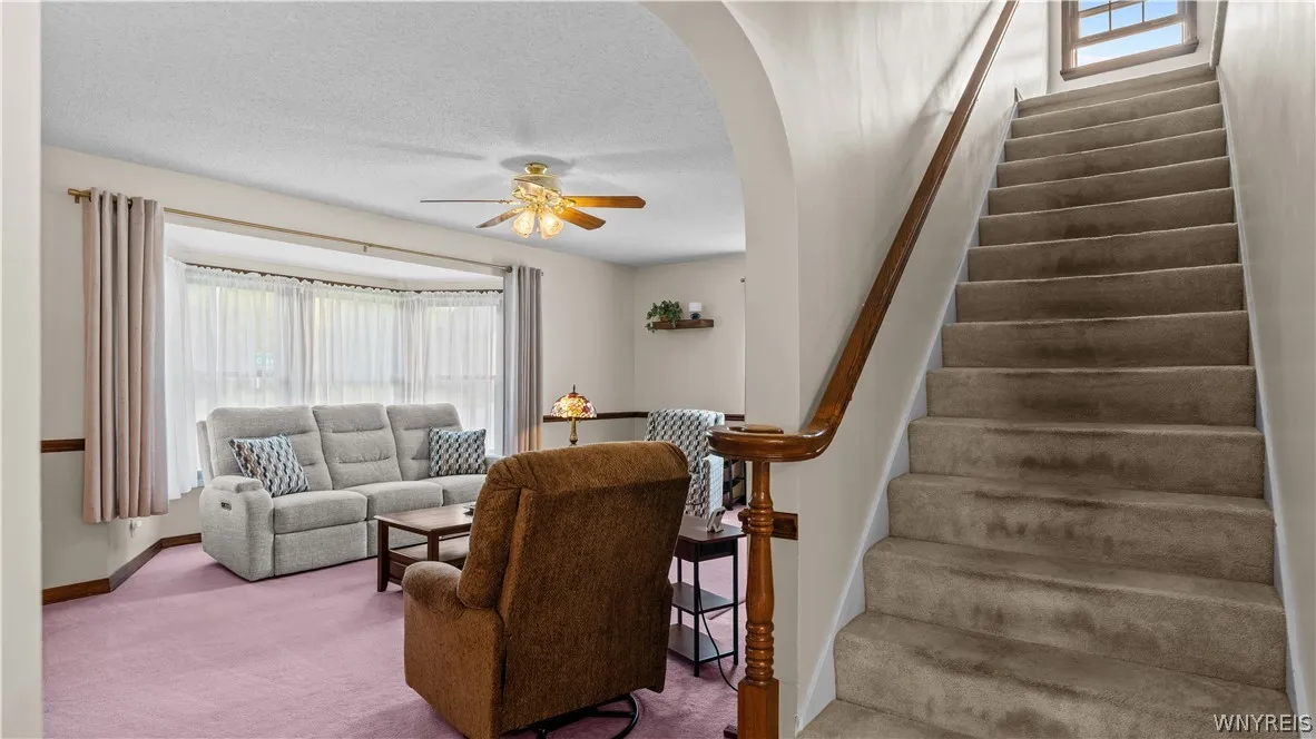 4500 Camp Road, Hamburg, New York 14075, Hamburg, New York 14075, 5 Bedroom Bedrooms, ,2 BathroomBathrooms,Residential,For Sale,4500 Camp Road, Hamburg, New York 14075,0,B1720048