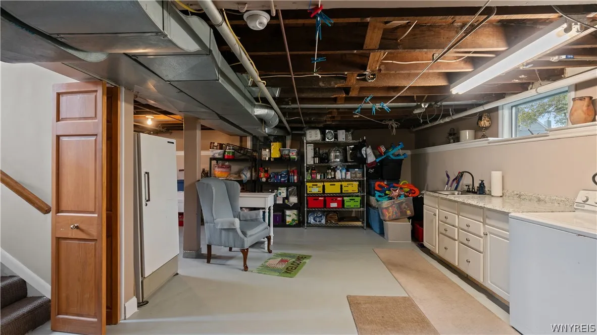 4500 Camp Road, Hamburg, New York 14075, Hamburg, New York 14075, 5 Bedroom Bedrooms, ,2 BathroomBathrooms,Residential,For Sale,4500 Camp Road, Hamburg, New York 14075,0,B1720048
