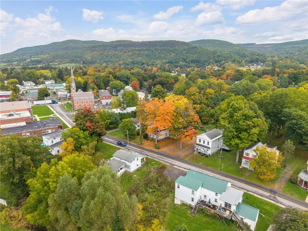 1558 Clauverwie Road, Middleburgh, New York 12122, Middleburgh, New York 12122, 3 Bedroom Bedrooms, 8 Room Rooms,2 BathroomBathrooms,Residential,For Sale,1558 Clauverwie Road, Middleburgh, New York 12122,0,R1720139