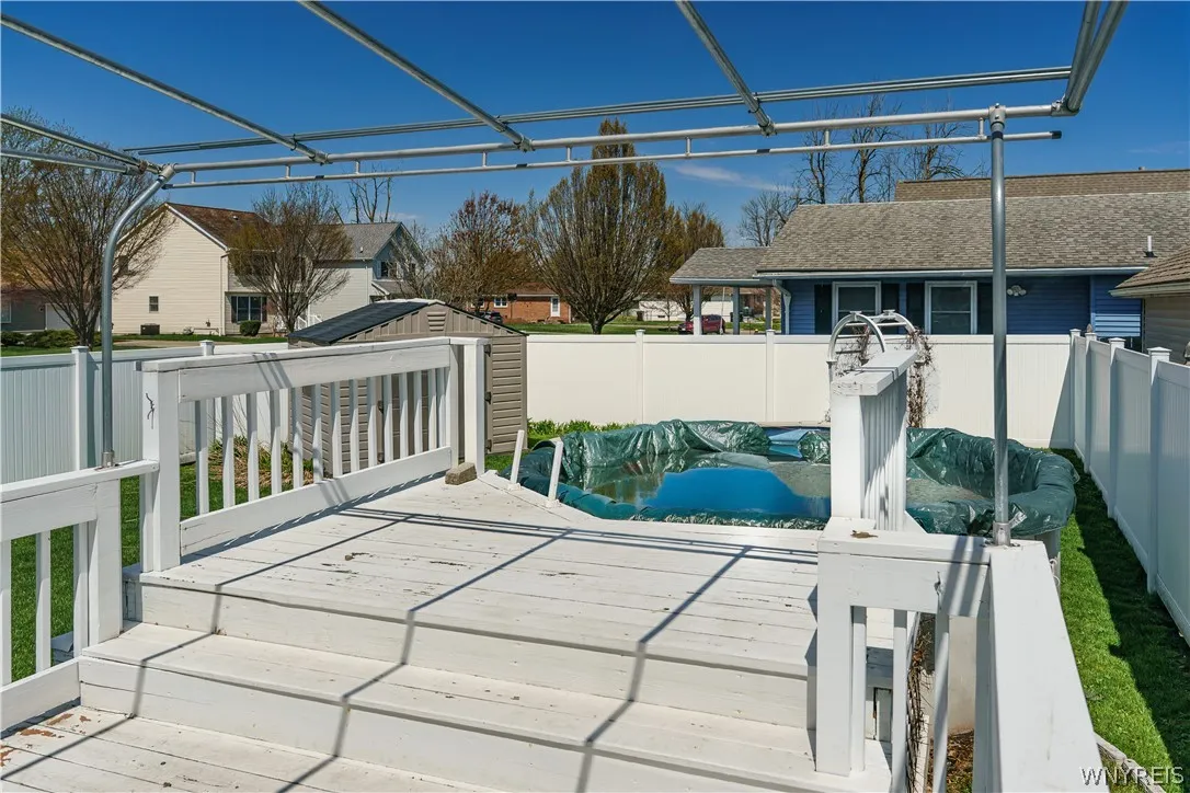 53 Paige Avenue, Tonawanda, New York 14223, Tonawanda, New York 14223, 3 Bedroom Bedrooms, 5 Room Rooms,1 BathroomBathrooms,Residential,For Sale,53 Paige Avenue, Tonawanda, New York 14223,0,B1719677