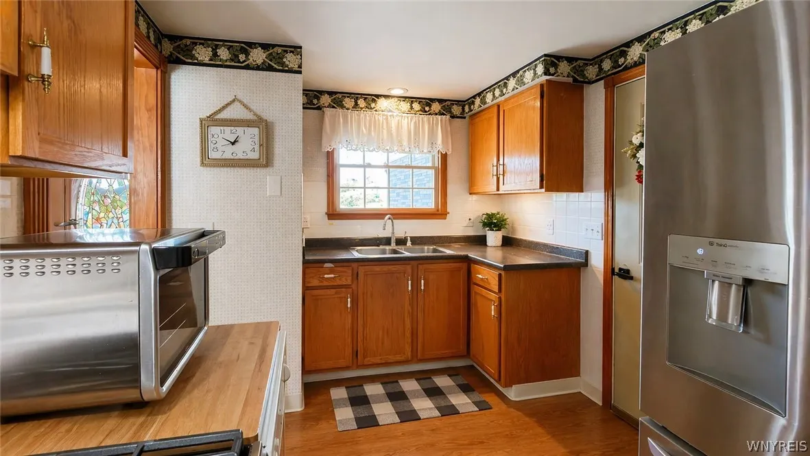 53 Paige Avenue, Tonawanda, New York 14223, Tonawanda, New York 14223, 3 Bedroom Bedrooms, 5 Room Rooms,1 BathroomBathrooms,Residential,For Sale,53 Paige Avenue, Tonawanda, New York 14223,0,B1719677