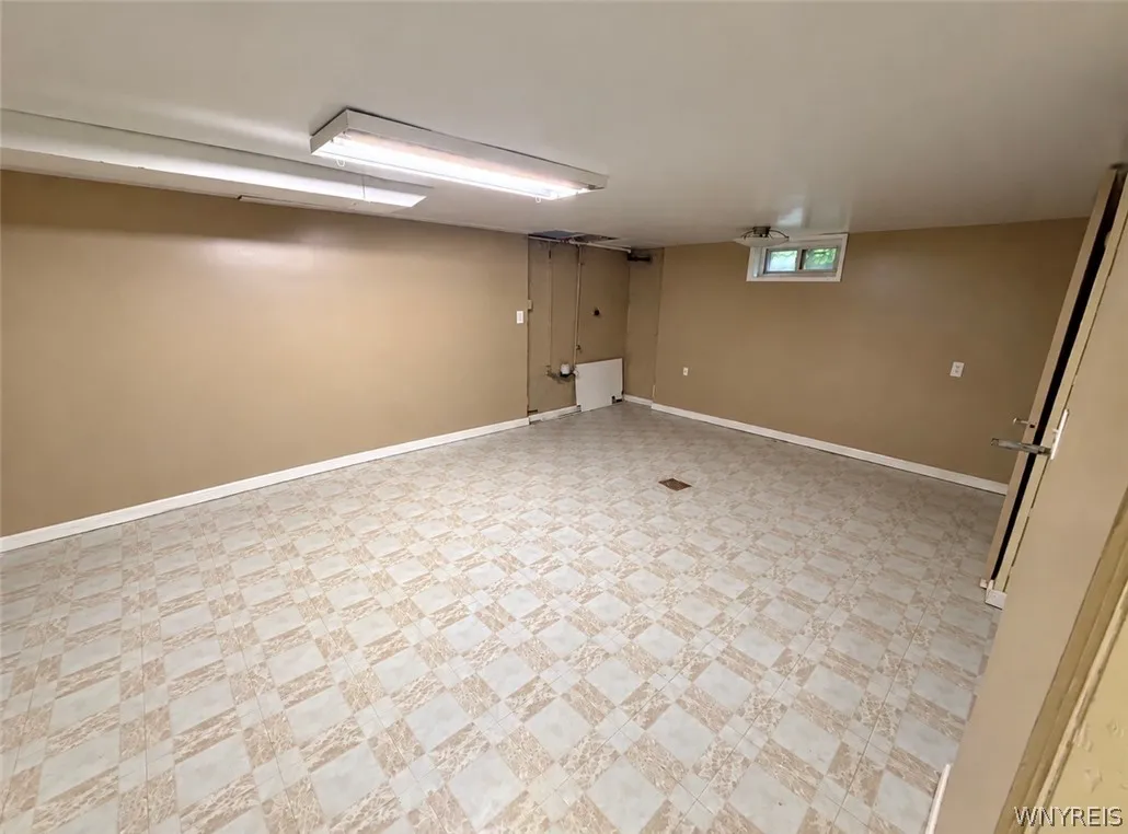 164 Parkdale Avenue, Aurora, New York 14052, Aurora, New York 14052, 3 Bedroom Bedrooms, 7 Room Rooms,1 BathroomBathrooms,Residential,For Sale,164 Parkdale Avenue, Aurora, New York 14052,0,B1719889