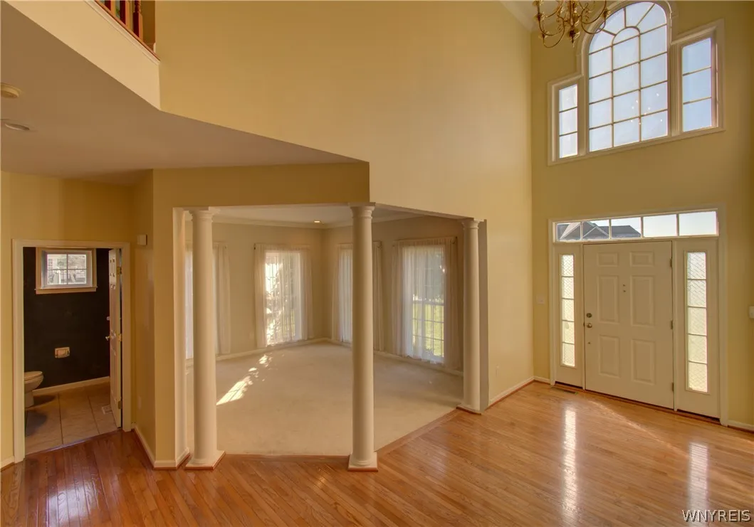 6225 Country Walk Court, Clarence, New York 14032, Clarence, New York 14032, 4 Bedroom Bedrooms, 10 Room Rooms,4 BathroomBathrooms,Residential,For Sale,6225 Country Walk Court, Clarence, New York 14032,0,B1720226