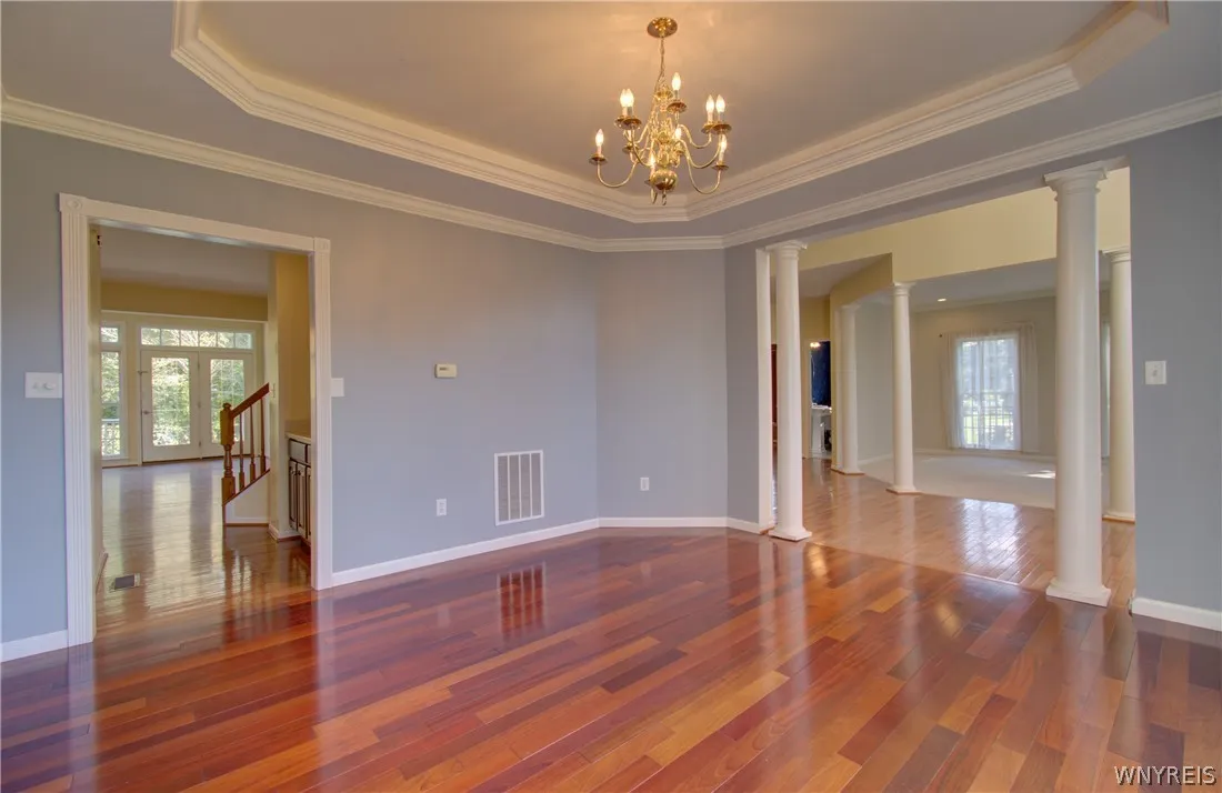 6225 Country Walk Court, Clarence, New York 14032, Clarence, New York 14032, 4 Bedroom Bedrooms, 10 Room Rooms,4 BathroomBathrooms,Residential,For Sale,6225 Country Walk Court, Clarence, New York 14032,0,B1720226