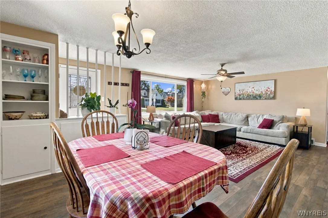 1178 Brighton Road, Tonawanda, New York 14150, Tonawanda, New York 14150, 3 Bedroom Bedrooms, 8 Room Rooms,2 BathroomBathrooms,Residential,For Sale,1178 Brighton Road, Tonawanda, New York 14150,0,B1719957