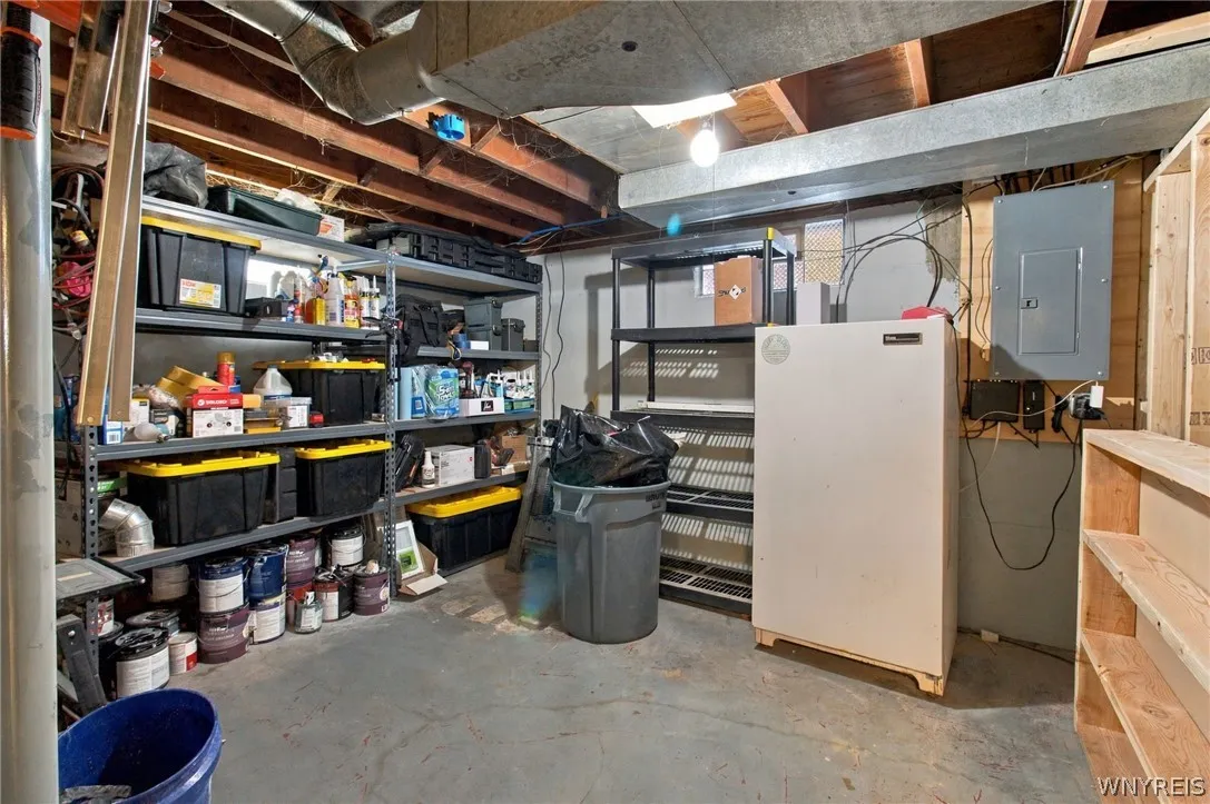 1178 Brighton Road, Tonawanda, New York 14150, Tonawanda, New York 14150, 3 Bedroom Bedrooms, 8 Room Rooms,2 BathroomBathrooms,Residential,For Sale,1178 Brighton Road, Tonawanda, New York 14150,0,B1719957