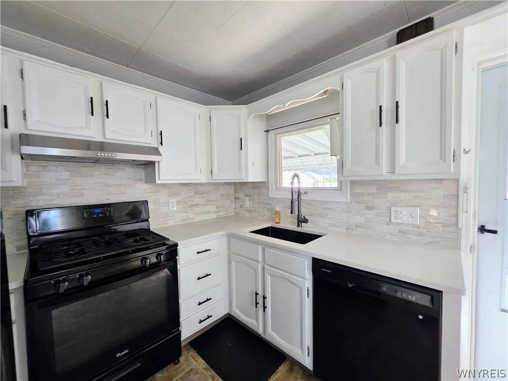 147 Fairfield Avenue, Tonawanda, New York 14223, Tonawanda, New York 14223, 3 Bedroom Bedrooms, 6 Room Rooms,1 BathroomBathrooms,Residential,For Sale,147 Fairfield Avenue, Tonawanda, New York 14223,0,B1720263