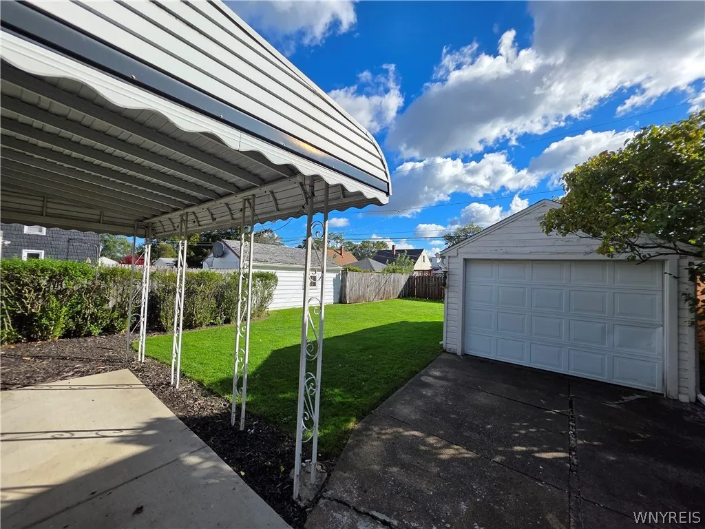 147 Fairfield Avenue, Tonawanda, New York 14223, Tonawanda, New York 14223, 3 Bedroom Bedrooms, 6 Room Rooms,1 BathroomBathrooms,Residential,For Sale,147 Fairfield Avenue, Tonawanda, New York 14223,0,B1720263