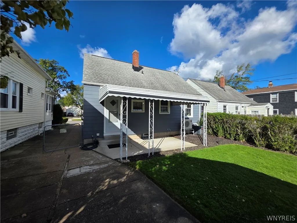147 Fairfield Avenue, Tonawanda, New York 14223, Tonawanda, New York 14223, 3 Bedroom Bedrooms, 6 Room Rooms,1 BathroomBathrooms,Residential,For Sale,147 Fairfield Avenue, Tonawanda, New York 14223,0,B1720263