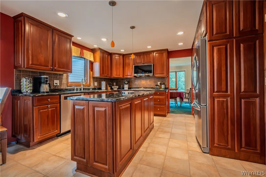 29 Windgate, Orchard Park, New York 14127, Orchard Park, New York 14127, 4 Bedroom Bedrooms, 11 Room Rooms,2 BathroomBathrooms,Residential,For Sale,29 Windgate, Orchard Park, New York 14127,0,B1718838