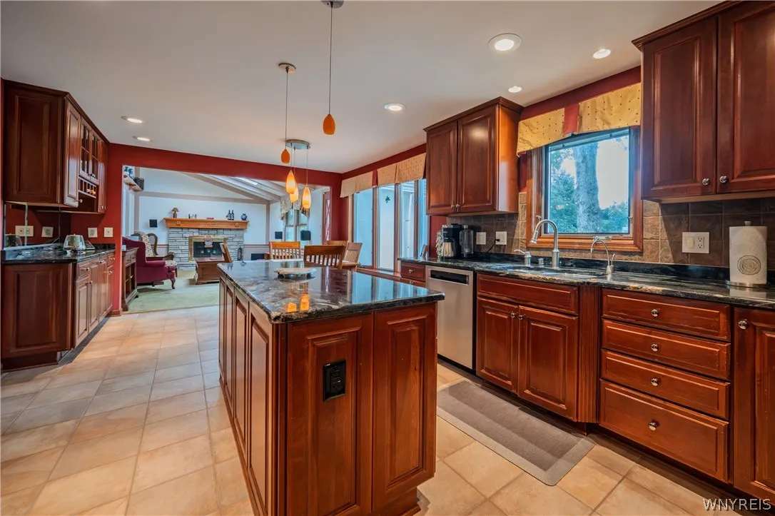 29 Windgate, Orchard Park, New York 14127, Orchard Park, New York 14127, 4 Bedroom Bedrooms, 11 Room Rooms,2 BathroomBathrooms,Residential,For Sale,29 Windgate, Orchard Park, New York 14127,0,B1718838