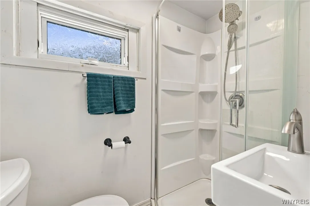 6628 Boston State Road, Hamburg, New York 14075, Hamburg, New York 14075, 4 Bedroom Bedrooms, 13 Room Rooms,2 BathroomBathrooms,Residential,For Sale,6628 Boston State Road, Hamburg, New York 14075,0,B1718817