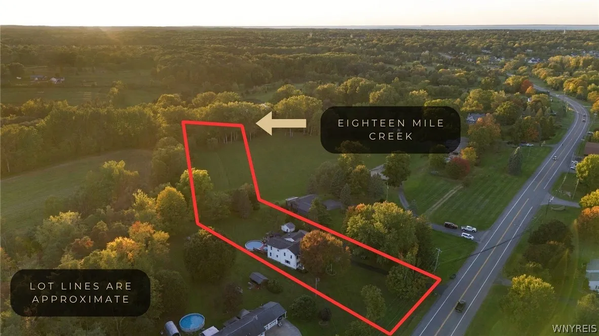 6628 Boston State Road, Hamburg, New York 14075, Hamburg, New York 14075, 4 Bedroom Bedrooms, 13 Room Rooms,2 BathroomBathrooms,Residential,For Sale,6628 Boston State Road, Hamburg, New York 14075,0,B1718817