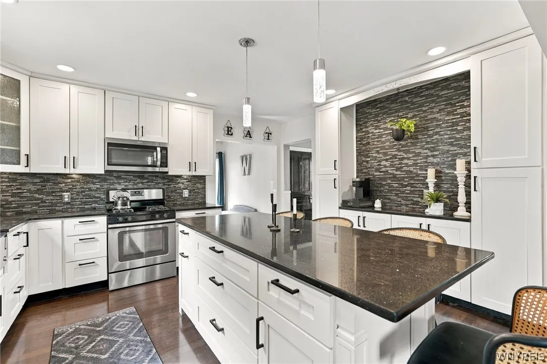 6628 Boston State Road, Hamburg, New York 14075, Hamburg, New York 14075, 4 Bedroom Bedrooms, 13 Room Rooms,2 BathroomBathrooms,Residential,For Sale,6628 Boston State Road, Hamburg, New York 14075,0,B1718817
