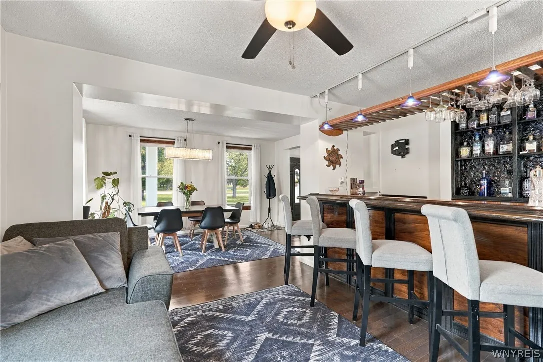 6628 Boston State Road, Hamburg, New York 14075, Hamburg, New York 14075, 4 Bedroom Bedrooms, 13 Room Rooms,2 BathroomBathrooms,Residential,For Sale,6628 Boston State Road, Hamburg, New York 14075,0,B1718817