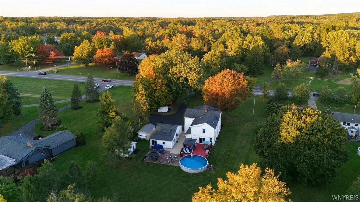 6628 Boston State Road, Hamburg, New York 14075, Hamburg, New York 14075, 4 Bedroom Bedrooms, 13 Room Rooms,2 BathroomBathrooms,Residential,For Sale,6628 Boston State Road, Hamburg, New York 14075,0,B1718817
