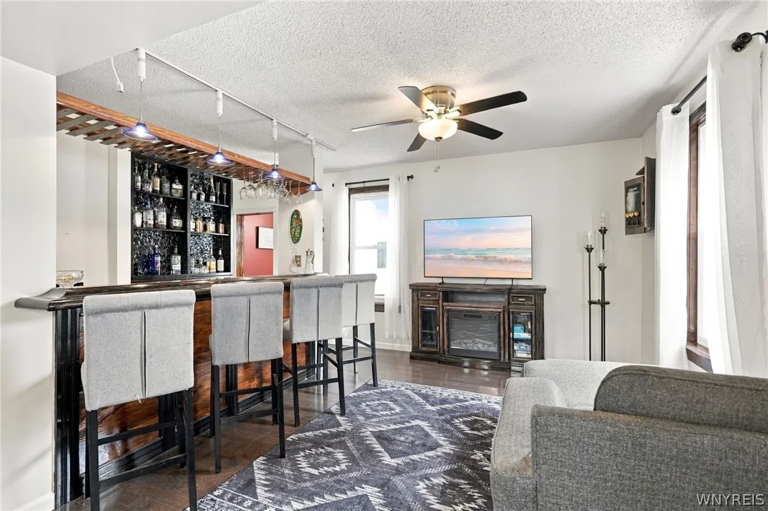 6628 Boston State Road, Hamburg, New York 14075, Hamburg, New York 14075, 4 Bedroom Bedrooms, 13 Room Rooms,2 BathroomBathrooms,Residential,For Sale,6628 Boston State Road, Hamburg, New York 14075,0,B1718817