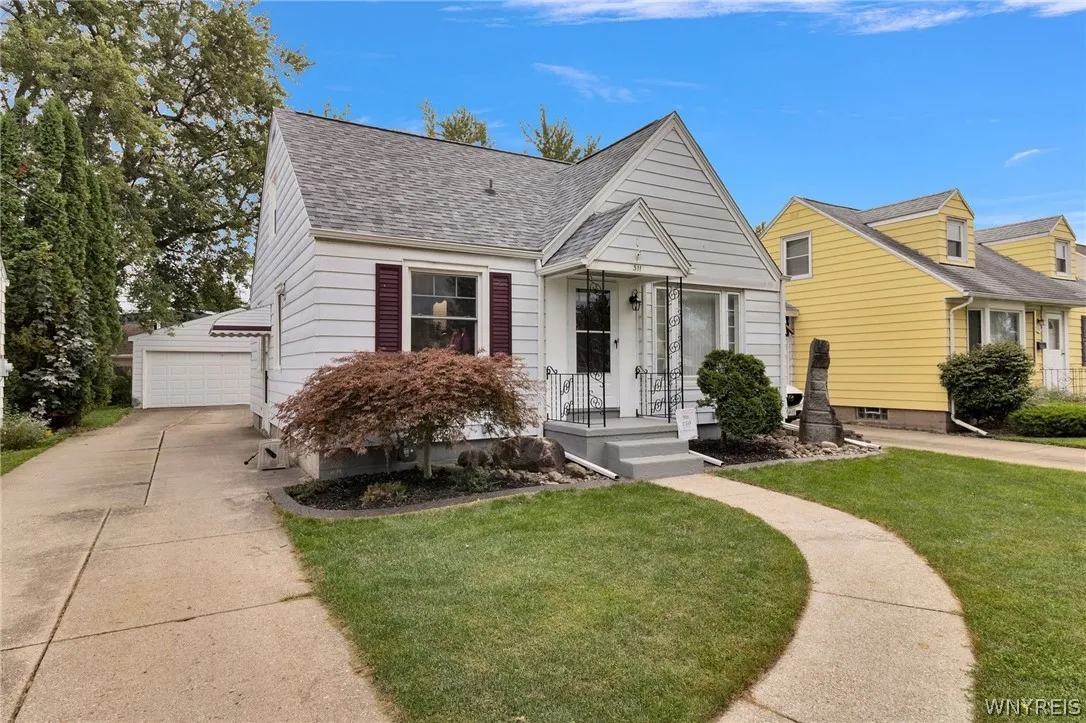 311 Traverse Boulevard, Tonawanda, New York 14223, Tonawanda, New York 14223, 4 Bedroom Bedrooms, 7 Room Rooms,1 BathroomBathrooms,Residential,For Sale,311 Traverse Boulevard, Tonawanda, New York 14223,0,B1718809