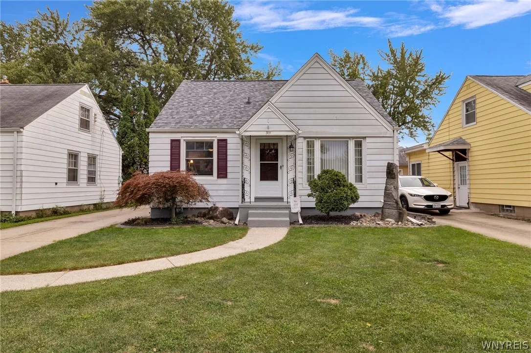 311 Traverse Boulevard, Tonawanda, New York 14223, Tonawanda, New York 14223, 4 Bedroom Bedrooms, 7 Room Rooms,1 BathroomBathrooms,Residential,For Sale,311 Traverse Boulevard, Tonawanda, New York 14223,0,B1718809