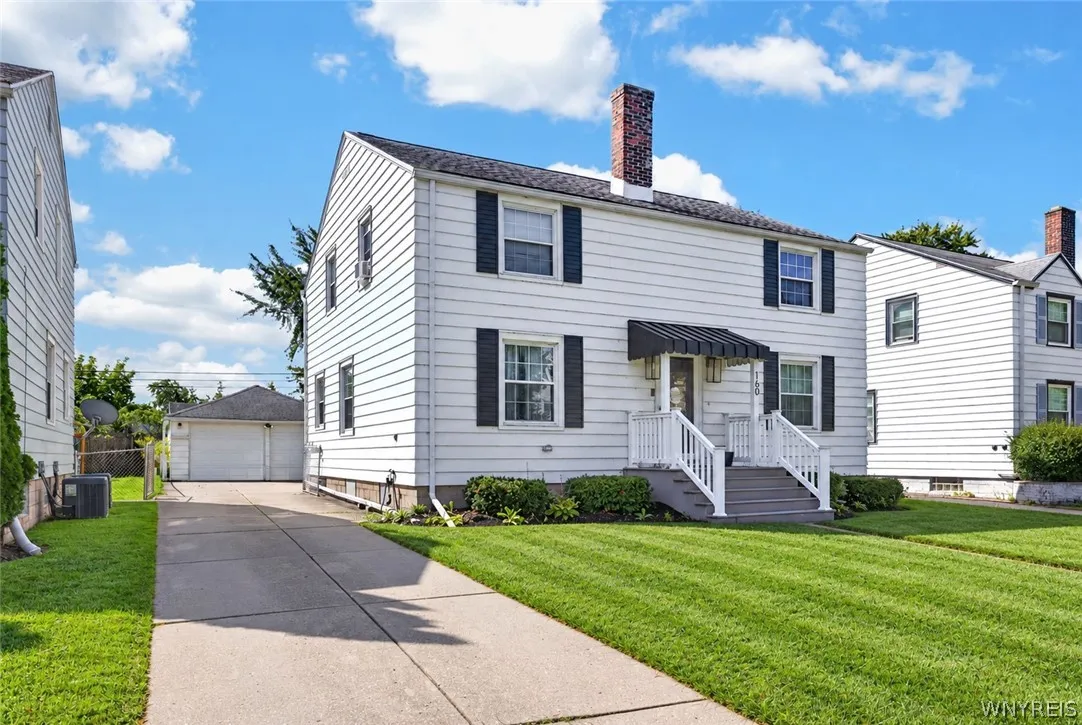 160 Fowler Avenue, Tonawanda, New York 14217, Tonawanda, New York 14217, 5 Bedroom Bedrooms, 9 Room Rooms,3 BathroomBathrooms,Residential,For Sale,160 Fowler Avenue, Tonawanda, New York 14217,0,B1719942