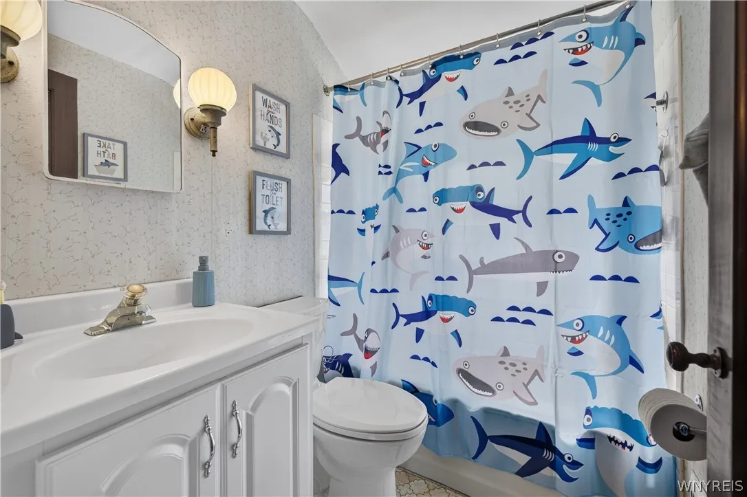 Full Bath