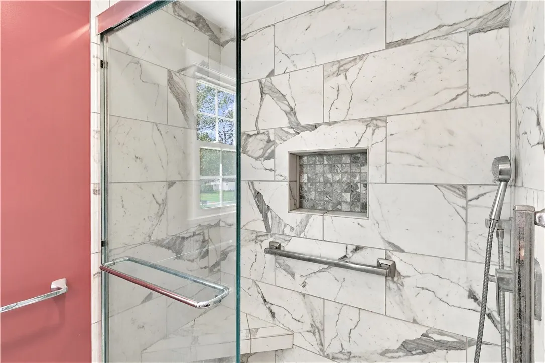Full Bath on 2nd Floor