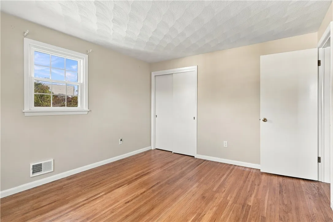 122 Rocmar Drive, Greece, New York 14626, Greece, New York 14626, 3 Bedroom Bedrooms, 8 Room Rooms,1 BathroomBathrooms,Residential,For Sale,122 Rocmar Drive, Greece, New York 14626,0,R1719410