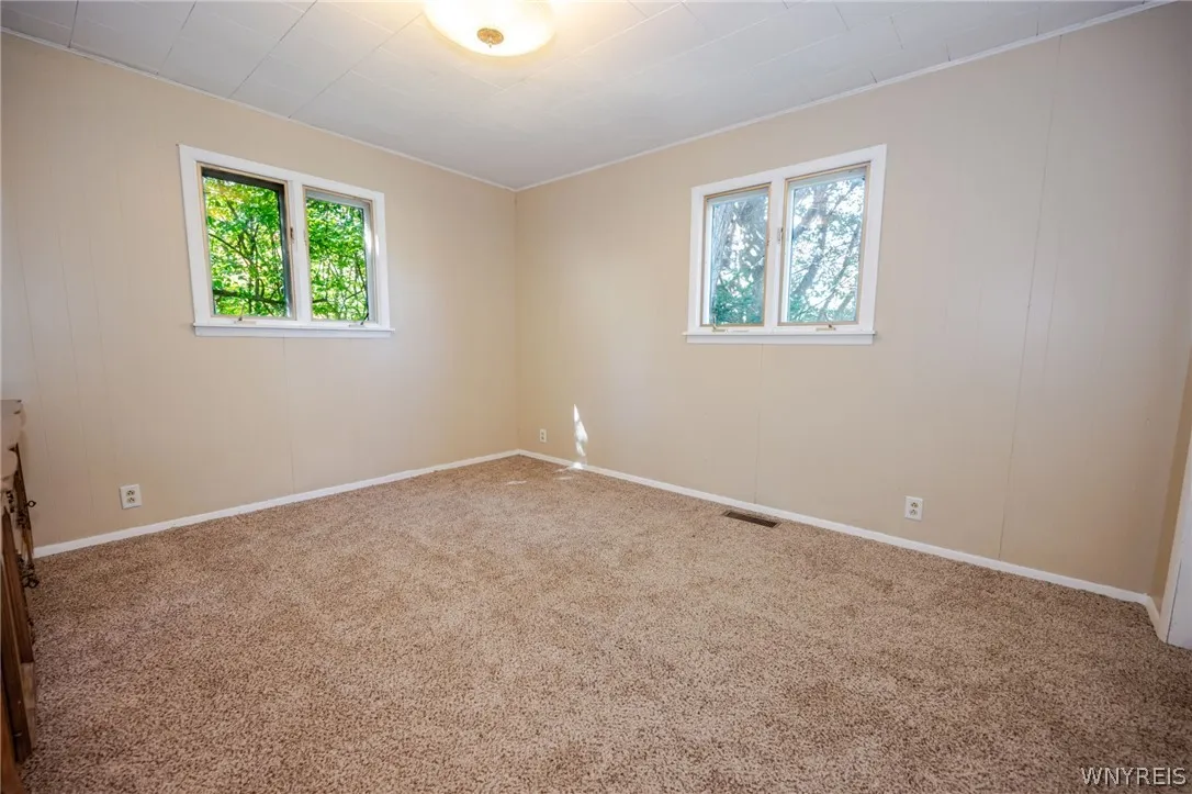 5261 Southcrest Avenue, Hamburg, New York 14075, Hamburg, New York 14075, 3 Bedroom Bedrooms, 6 Room Rooms,1 BathroomBathrooms,Residential,For Sale,5261 Southcrest Avenue, Hamburg, New York 14075,0,B1719512