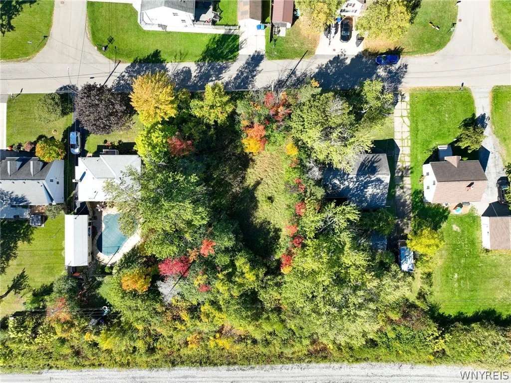 5261 Southcrest Avenue, Hamburg, New York 14075, Hamburg, New York 14075, 3 Bedroom Bedrooms, 6 Room Rooms,1 BathroomBathrooms,Residential,For Sale,5261 Southcrest Avenue, Hamburg, New York 14075,0,B1719512