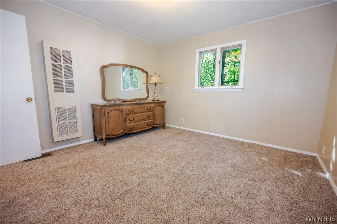 5261 Southcrest Avenue, Hamburg, New York 14075, Hamburg, New York 14075, 3 Bedroom Bedrooms, 6 Room Rooms,1 BathroomBathrooms,Residential,For Sale,5261 Southcrest Avenue, Hamburg, New York 14075,0,B1719512