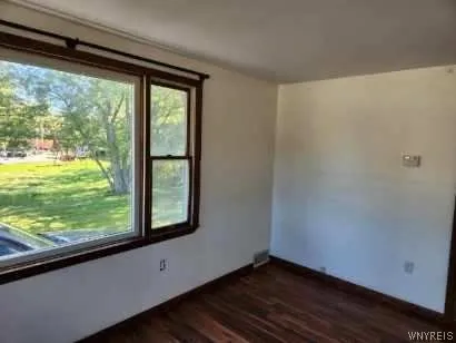 2793 Southwestern Boulevard, Orchard Park, New Yor, Orchard Park, New York 14127, 3 Bedroom Bedrooms, 6 Room Rooms,1 BathroomBathrooms,Residential,For Sale,2793 Southwestern Boulevard, Orchard Park, New Yor,0,B1720651