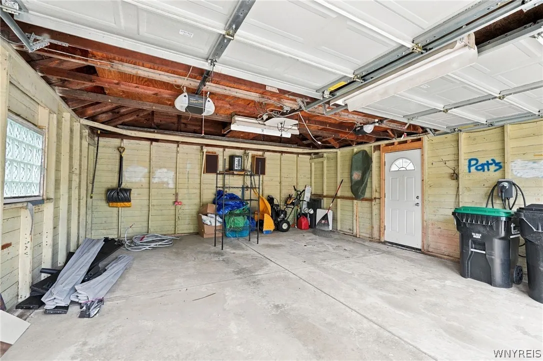 477 Fries Road, Tonawanda, New York 14150, Tonawanda, New York 14150, 3 Bedroom Bedrooms, 7 Room Rooms,2 BathroomBathrooms,Residential,For Sale,477 Fries Road, Tonawanda, New York 14150,0,B1720262