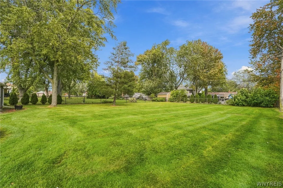 477 Fries Road, Tonawanda, New York 14150, Tonawanda, New York 14150, 3 Bedroom Bedrooms, 7 Room Rooms,2 BathroomBathrooms,Residential,For Sale,477 Fries Road, Tonawanda, New York 14150,0,B1720262